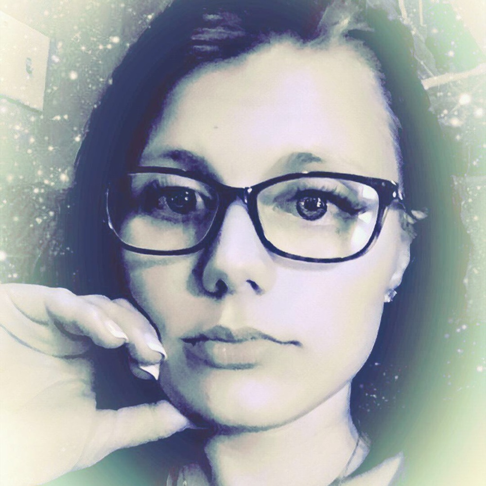 Meet your Posher, Mel